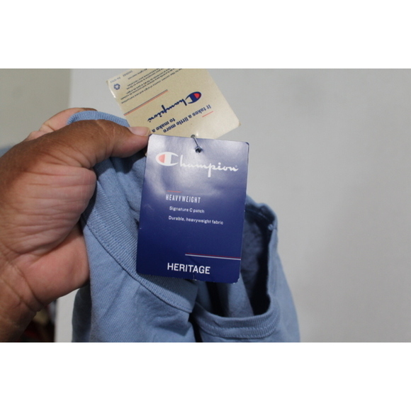 Champion Men Blue Tee Shirt 3D Emblem Size 3XL - Picture 10 of 10